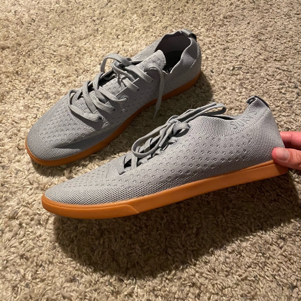 Suavs Mens Zilker GUM Sneakers Size 11 Gray GUM Bottom Comfy